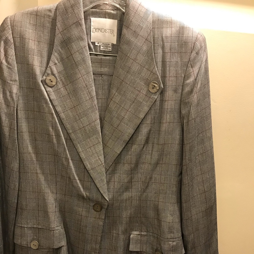 DONCASTER CLASSIC 2 piece suit